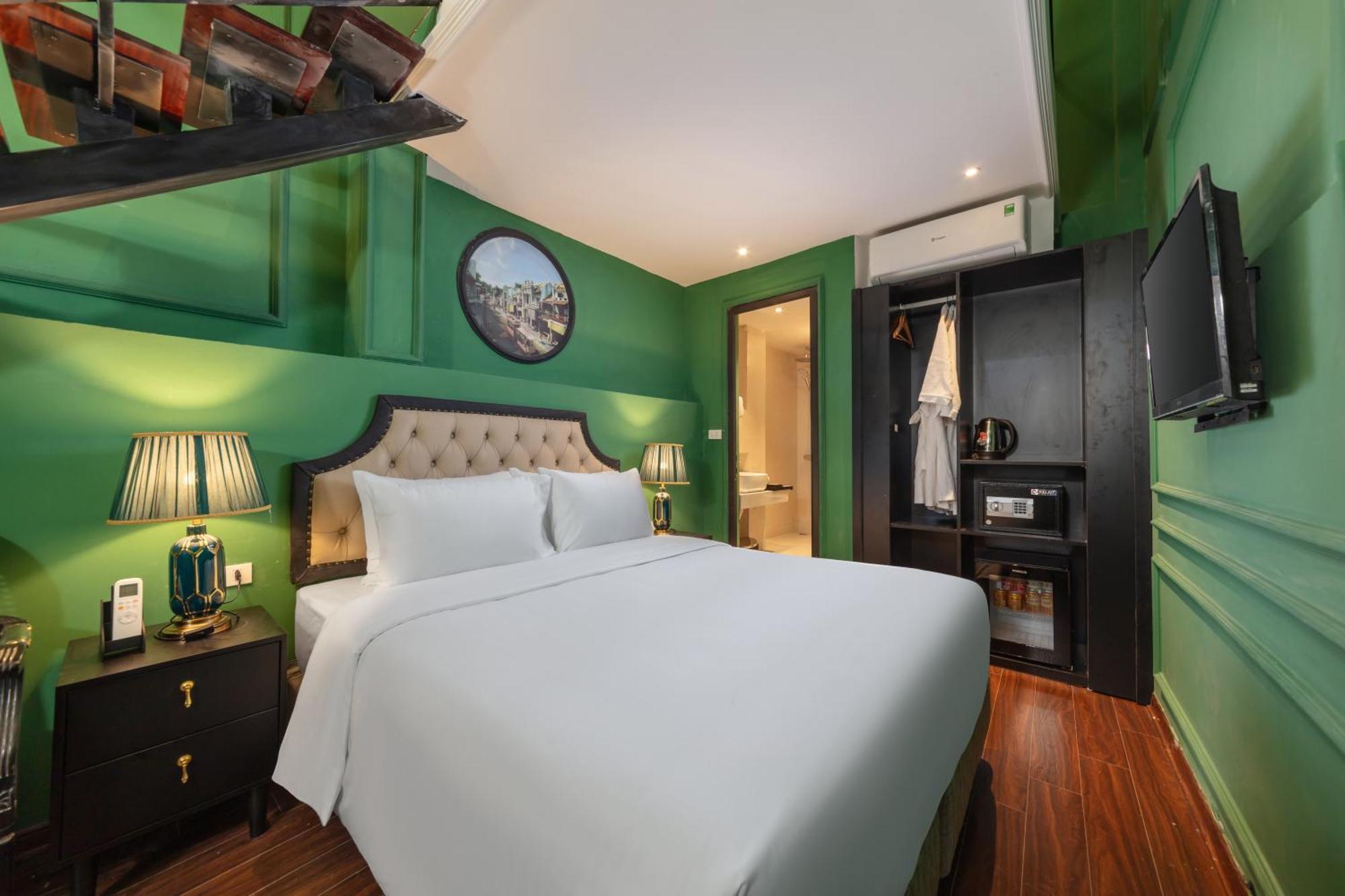 Madelise Adora Hotel & Travel Hanoi Exterior photo